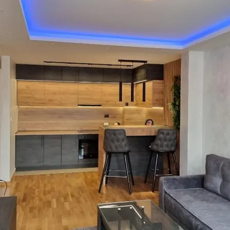 Istocno Sarajevo 03 *